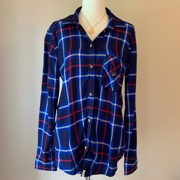 American Eagle Outfitters Tops - NWT 🌟American Eagle Boyfriend Flannel Top